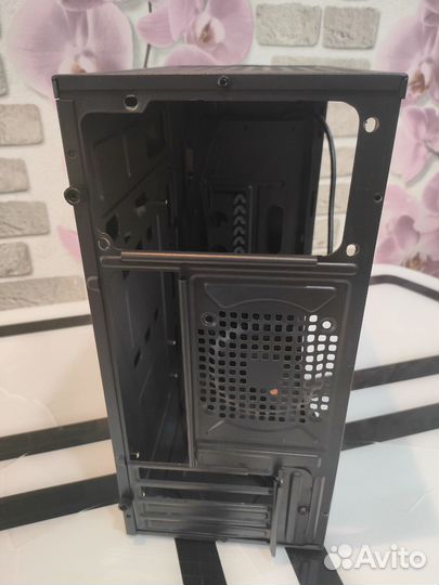 Корпус для пк (Micro ATX)