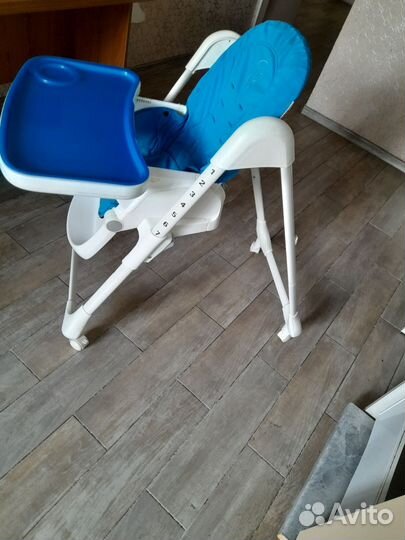 Детский стул для кормления