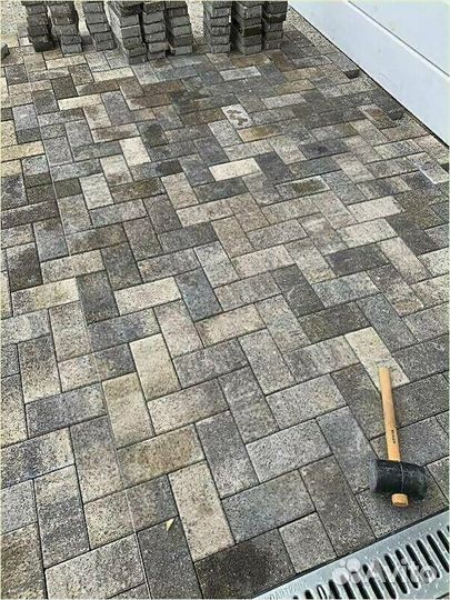 Тротуарная плитка, доставка манипулятором