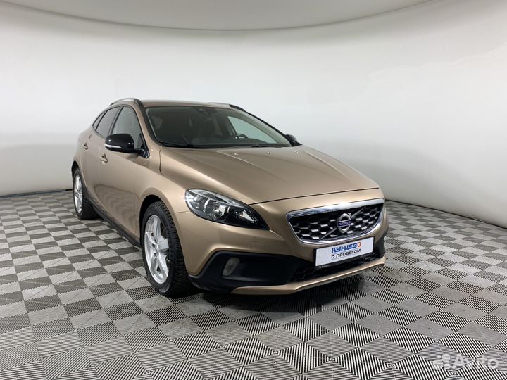 Volvo V40 1.6 AMT, 2015, 101 225 км