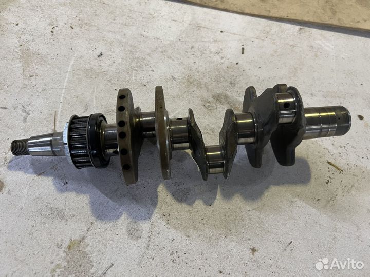 Коленвал Honda BF30