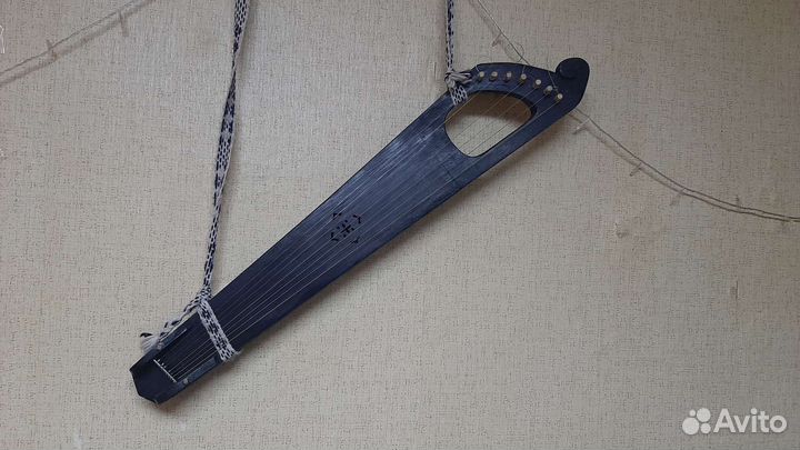 Гусли лировидные 