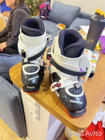 Комплект горные лыжи и ботинки