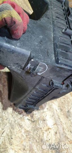 Корпус воздушного фильтра Opel Insignia 2008-2017