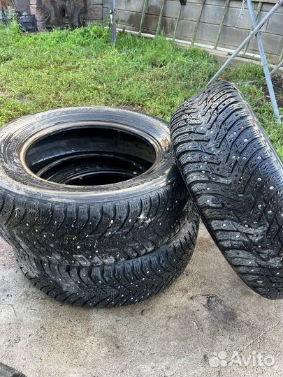 Nokian Tyres Hakkapeliitta 8 205/65 R15