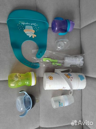 Бутылочка, 3 поильника, нагрудник