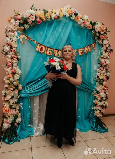 Вечернее платье