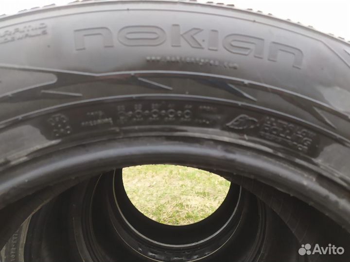 Nokian Tyres Hakkapeliitta R2 SUV 235/60 R18