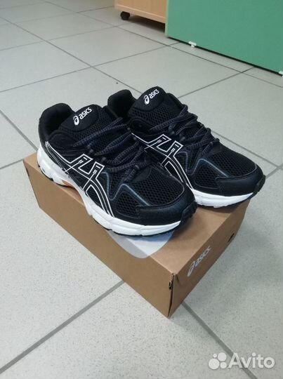 Кроссовки Asics Gel kahana 8