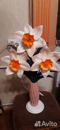 Ростовые цветы, букеты, светильники, торшеры