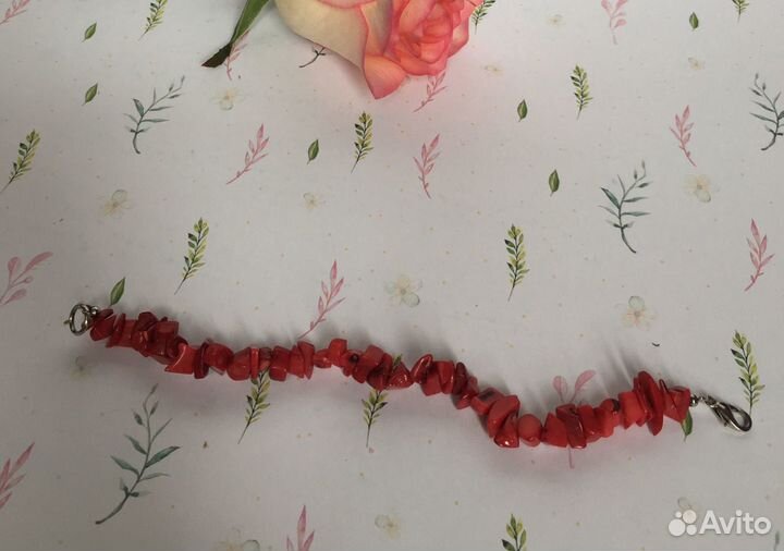 Браслет коралл