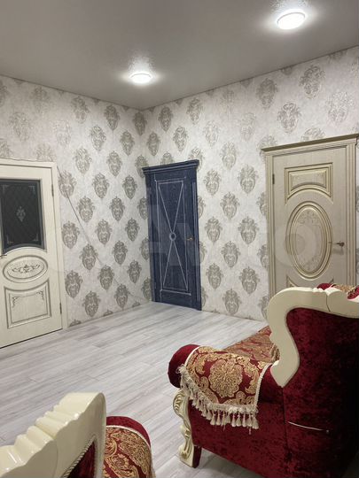 2-к. квартира, 75 м², 3/6 эт.