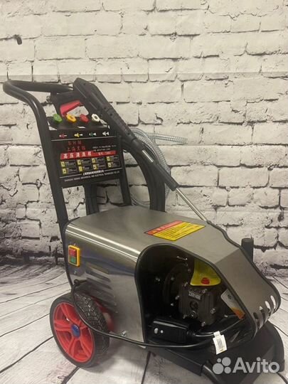 Мойка высокого давления YZ1980/160 бар. Давление