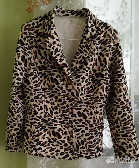 Пиджак жакет женский. леопардовой расцветки