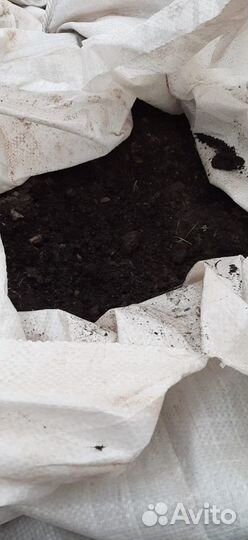 Грунт плодородный, садовая земля в мешках и бэгах