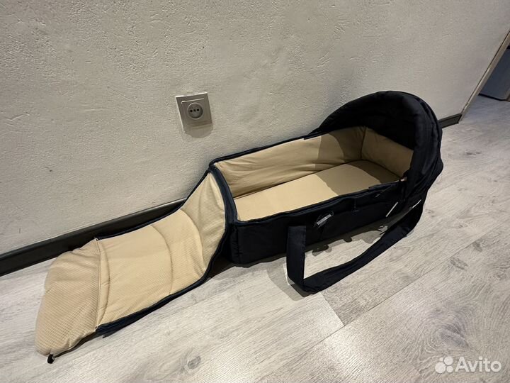 Переноска грудных детей