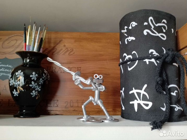 Подарок мужчине, человек из болтов