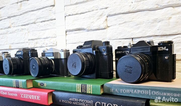 Зеркаленьные фотокамеры Зенит