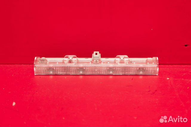 Стоп сигнал задний Toyota Land Cruiser 200 1VD