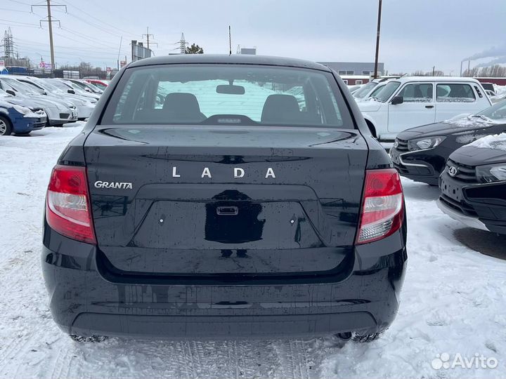 LADA Granta 1.6 МТ, 2024, 10 км