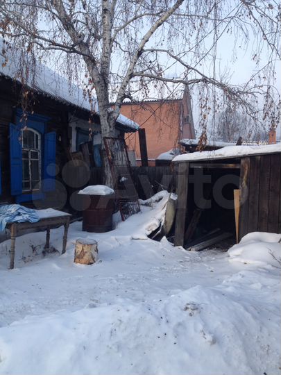 Дом 30 м² на участке 8 сот.