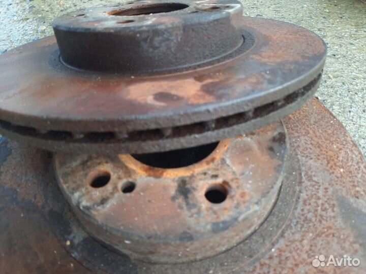 Тормозные диски Nissan primera р12 п12