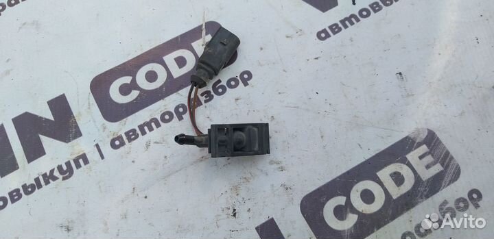 Форсунки омывателя с подогревом Skoda Octavia