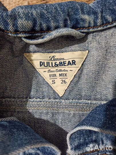 Джинсовая жилетка pull&bear