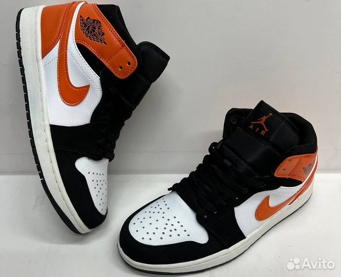 Кроссовки Nike Air Jordan 1 mid