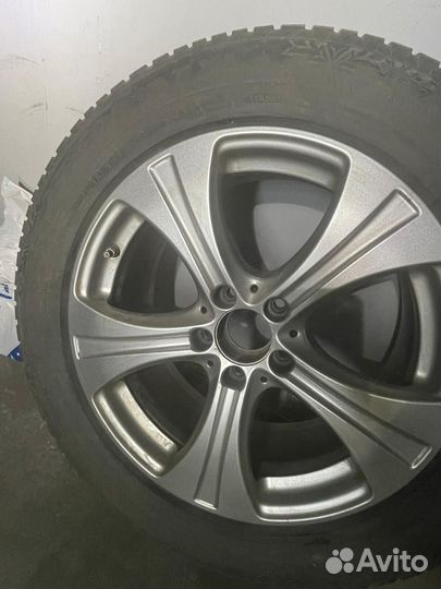 Комплект зимних колес на Мерседес r18