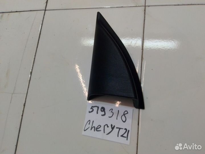 Накладка двери передняя левая верхняя