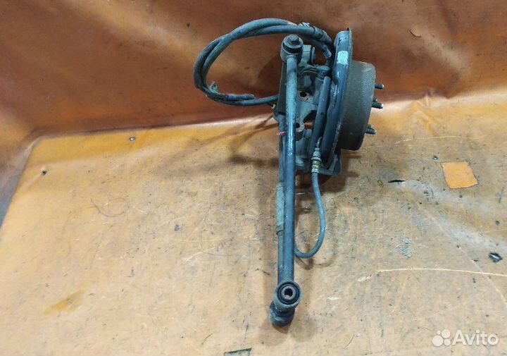 Ступица всборе задняя правая toyota celica st202