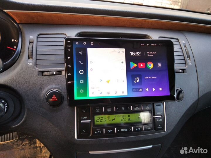 Автомагнитола на все авто, диагнональ 10.1