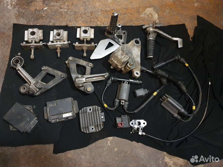 ZZR 400 1 и 2 в разбор запчасти