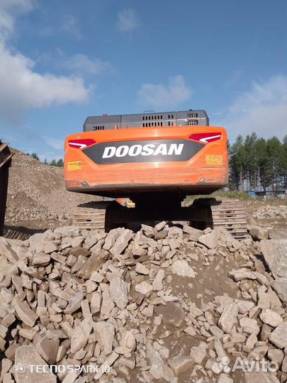 Гусеничный экскаватор DOOSAN DX300LCA-7M, 2022