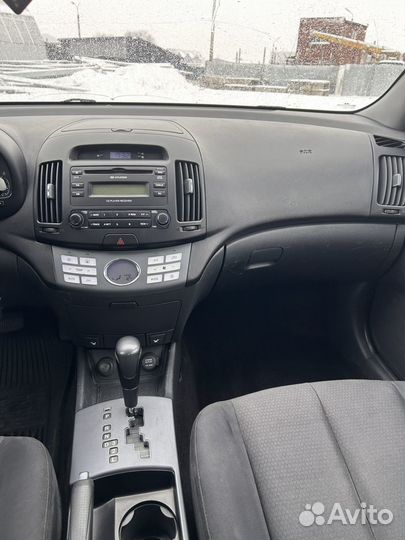 Hyundai Elantra 2.0 AT, 2008, 165 000 км