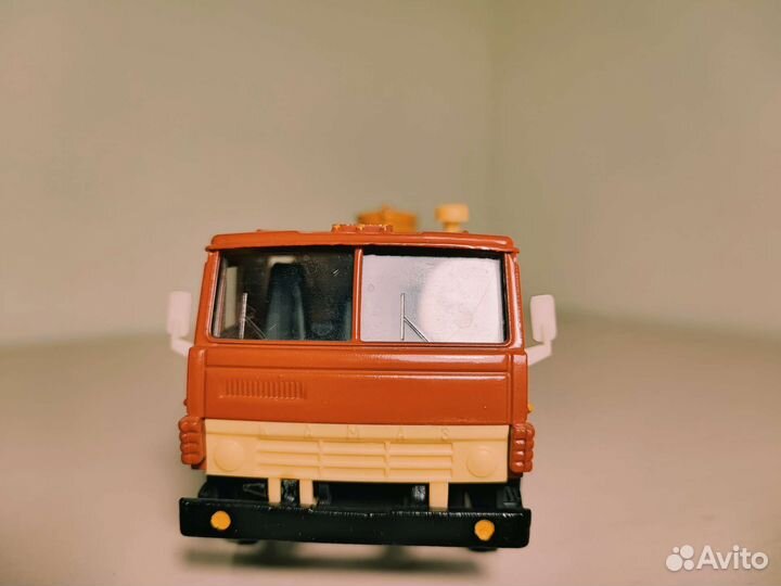 Моделька камаз 53212 Молоковоз