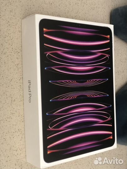 Планшет Apple iPad Pro 11 2022 128Gb Wi-Fi