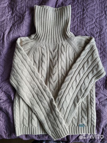 Свитер женский