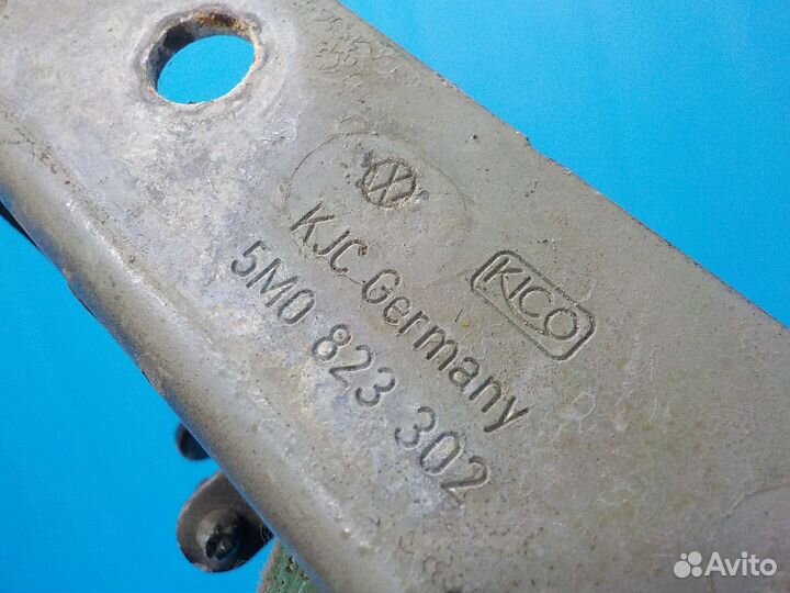 Петля капота (комплект) volkswagen Golf 5 Plus 2005–2014