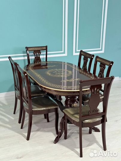 Комплект стол и стулья. В наличии