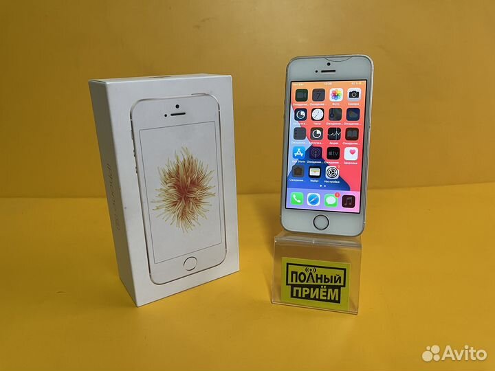 iPhone SE, 32 ГБ