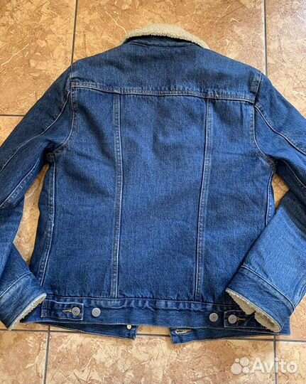 Джинсовая куртка levis шерпа