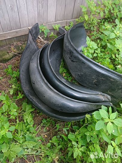 Подкрылки niva 21131