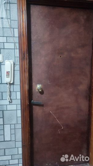 Дверь входная металлическая