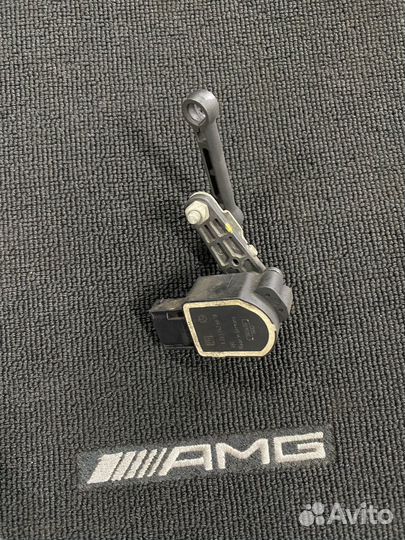 Датчик положения кузова Mercedes Benz оригинал