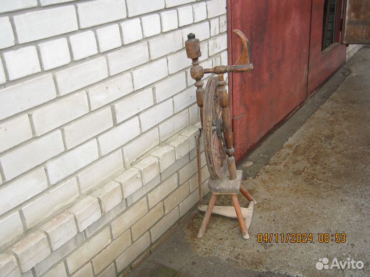 Прялка деревянная старинная