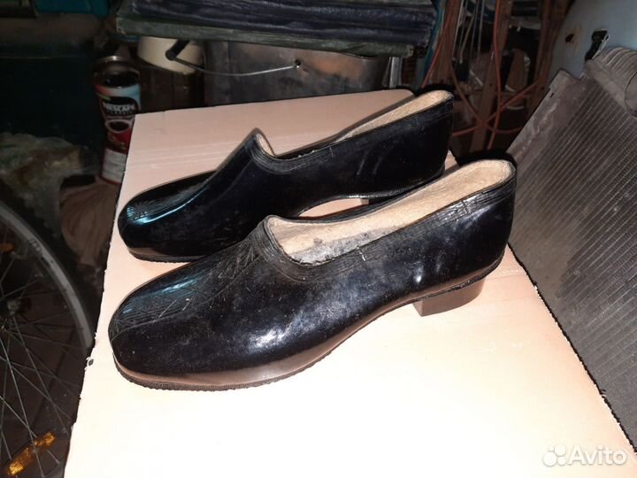 Ботинки резиновые ретро женские размер 37 и 39