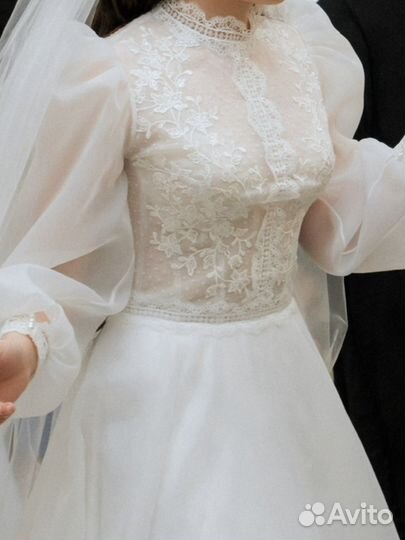 Свадебное платье