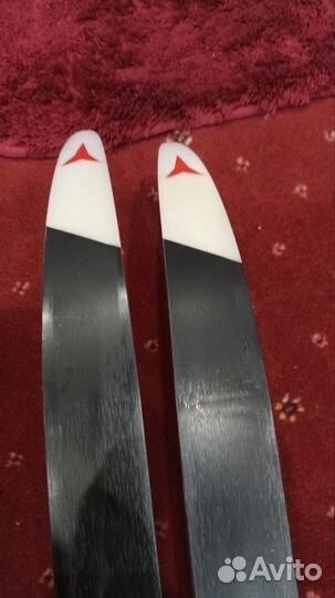 Беговые лыжи atomic world cup classic